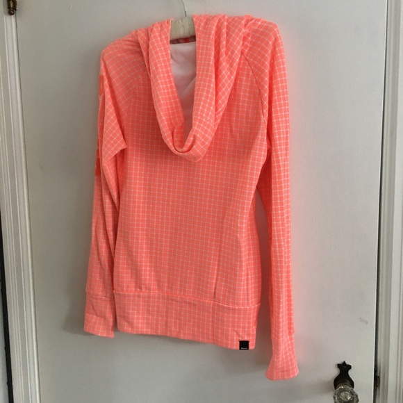 BENCH zip up hoodie - Picture 2 of 4